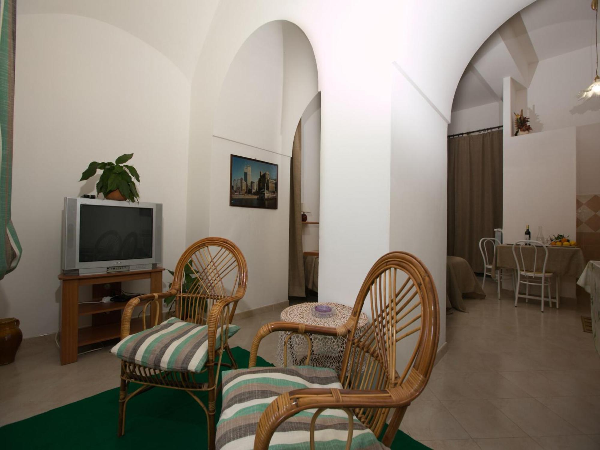 Luxurious Mansion In With Garden Holiday home Sorrento