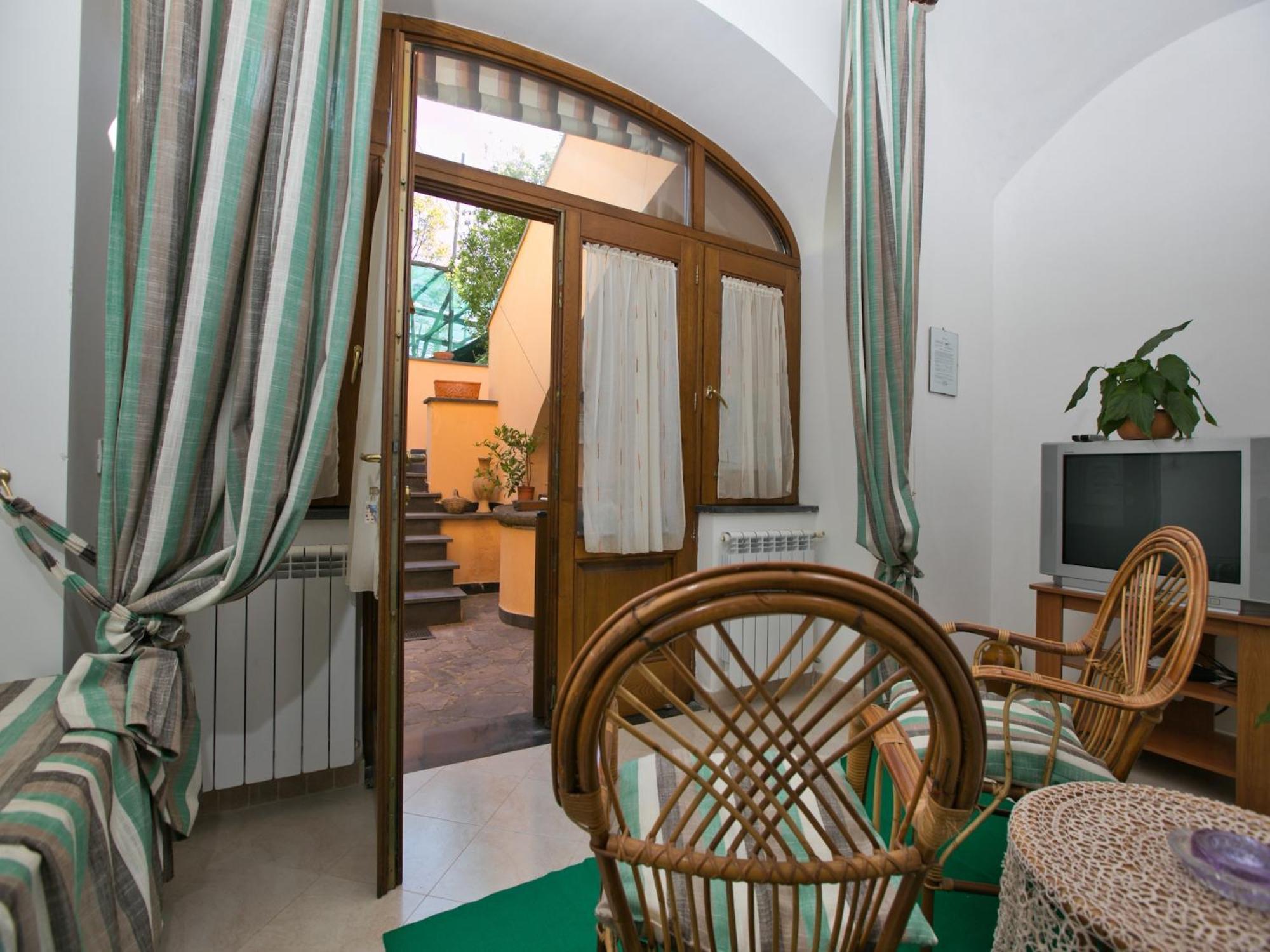 Luxurious Mansion In With Garden Holiday home Sorrento